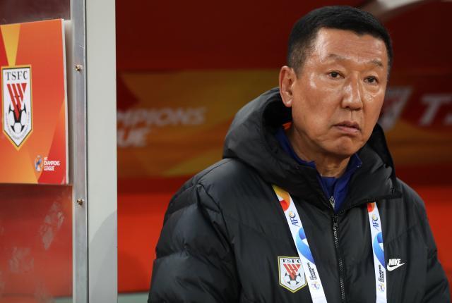 搜狐体育-崔康熙：和队员沟通过球队的困难 会尽力争取胜利