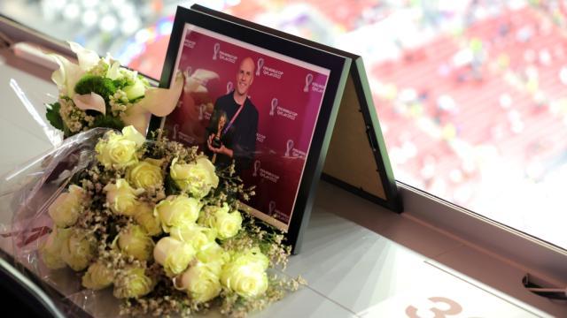 nba搜狐-还记得世界杯殉职的名记么?个人纪念衫近日推出